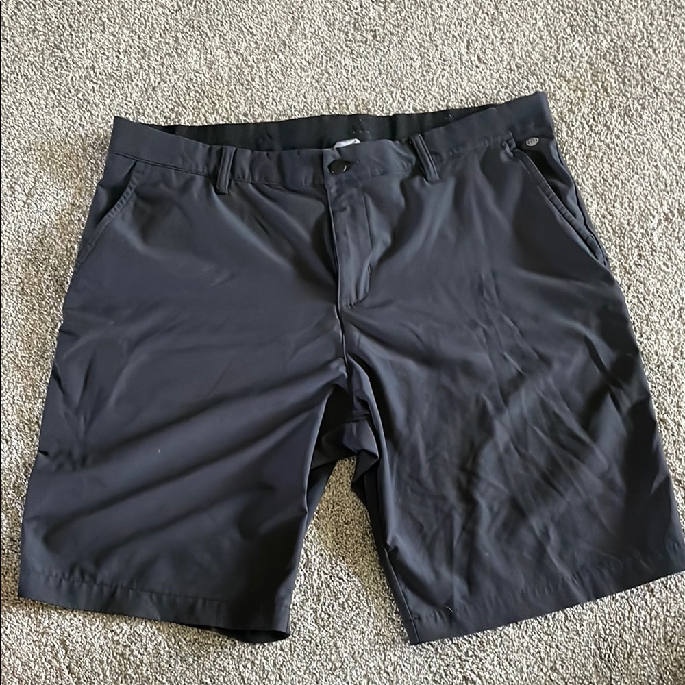 Adidas 365 golf shorts 9’ inseam